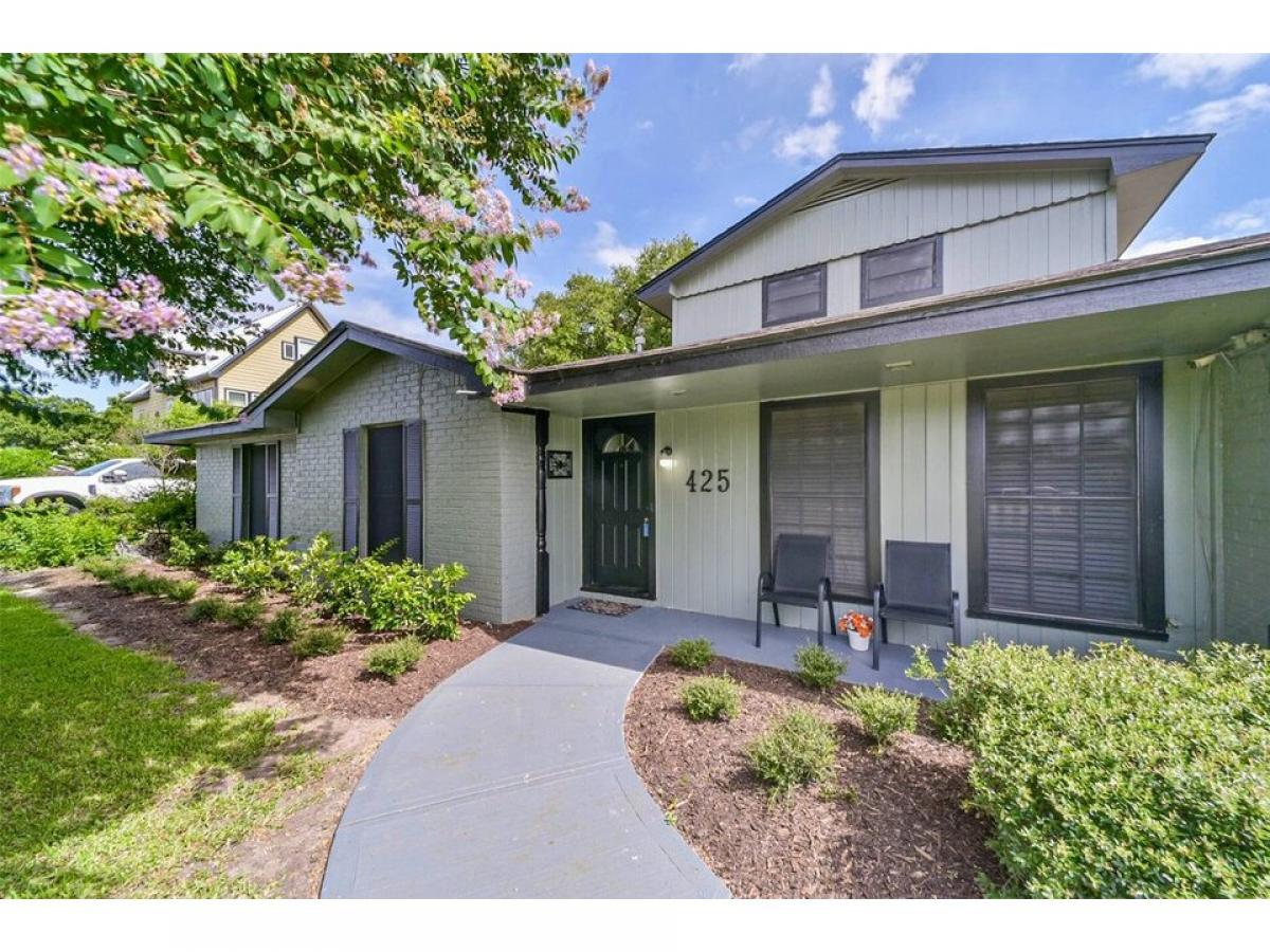 Picture of Home For Sale in La Porte, Texas, United States