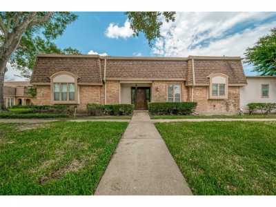 Home For Sale in Missouri City, Texas