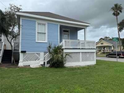 Home For Rent in Galveston, Texas