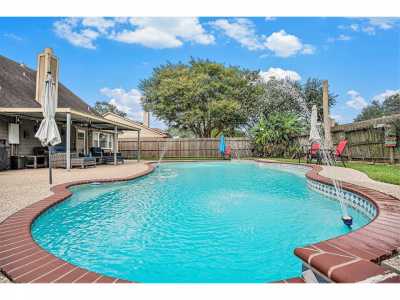 Home For Sale in League City, Texas