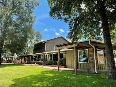 Home For Sale in Trinity, Texas