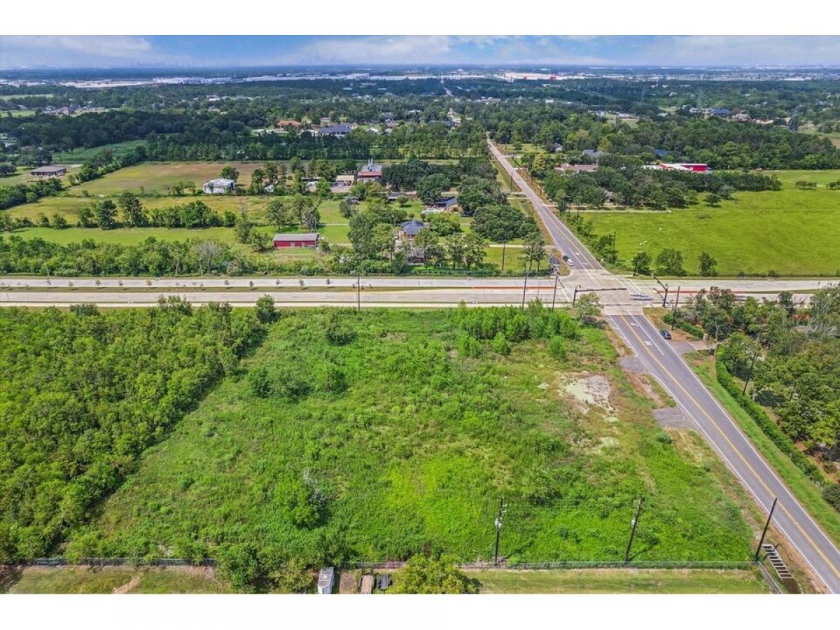 Picture of Residential Land For Sale in Pearland, Texas, United States