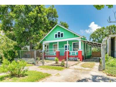 Home For Sale in Galveston, Texas