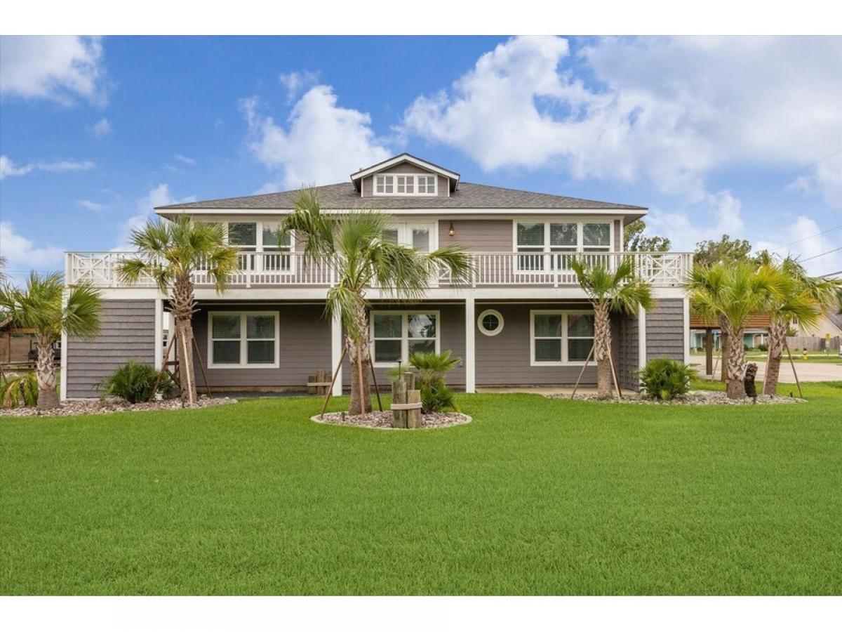 Picture of Home For Sale in Kemah, Texas, United States