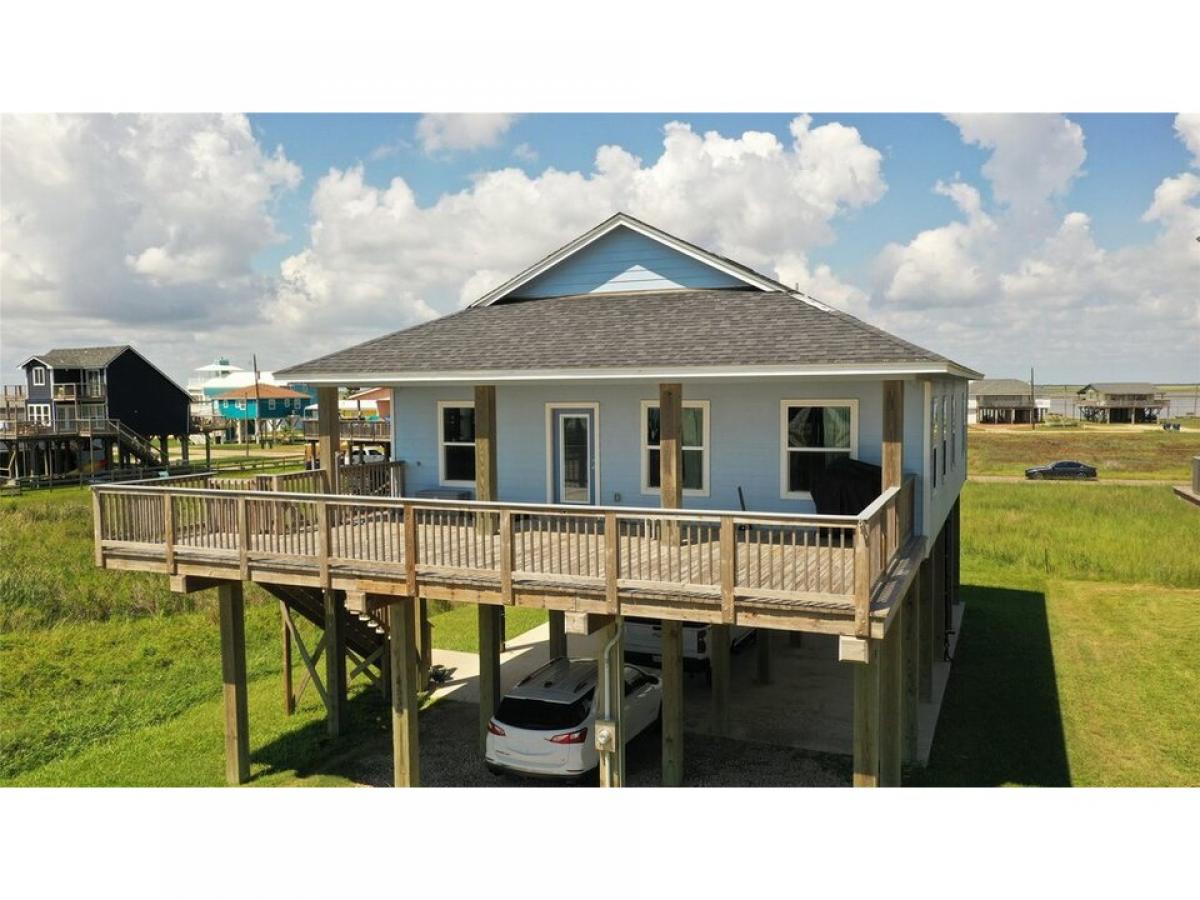 Picture of Home For Sale in Freeport, Texas, United States