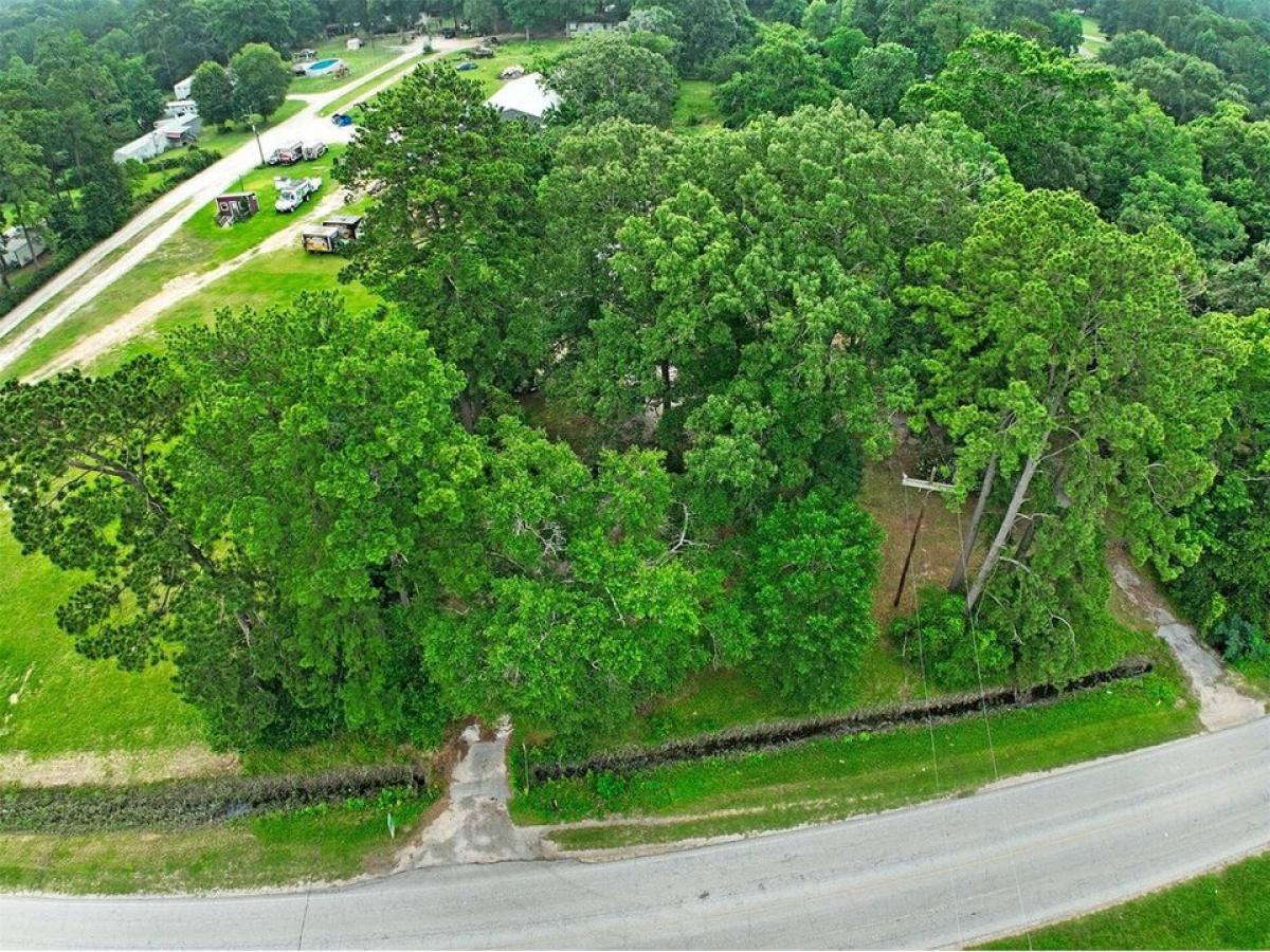 Picture of Home For Sale in Cleveland, Texas, United States