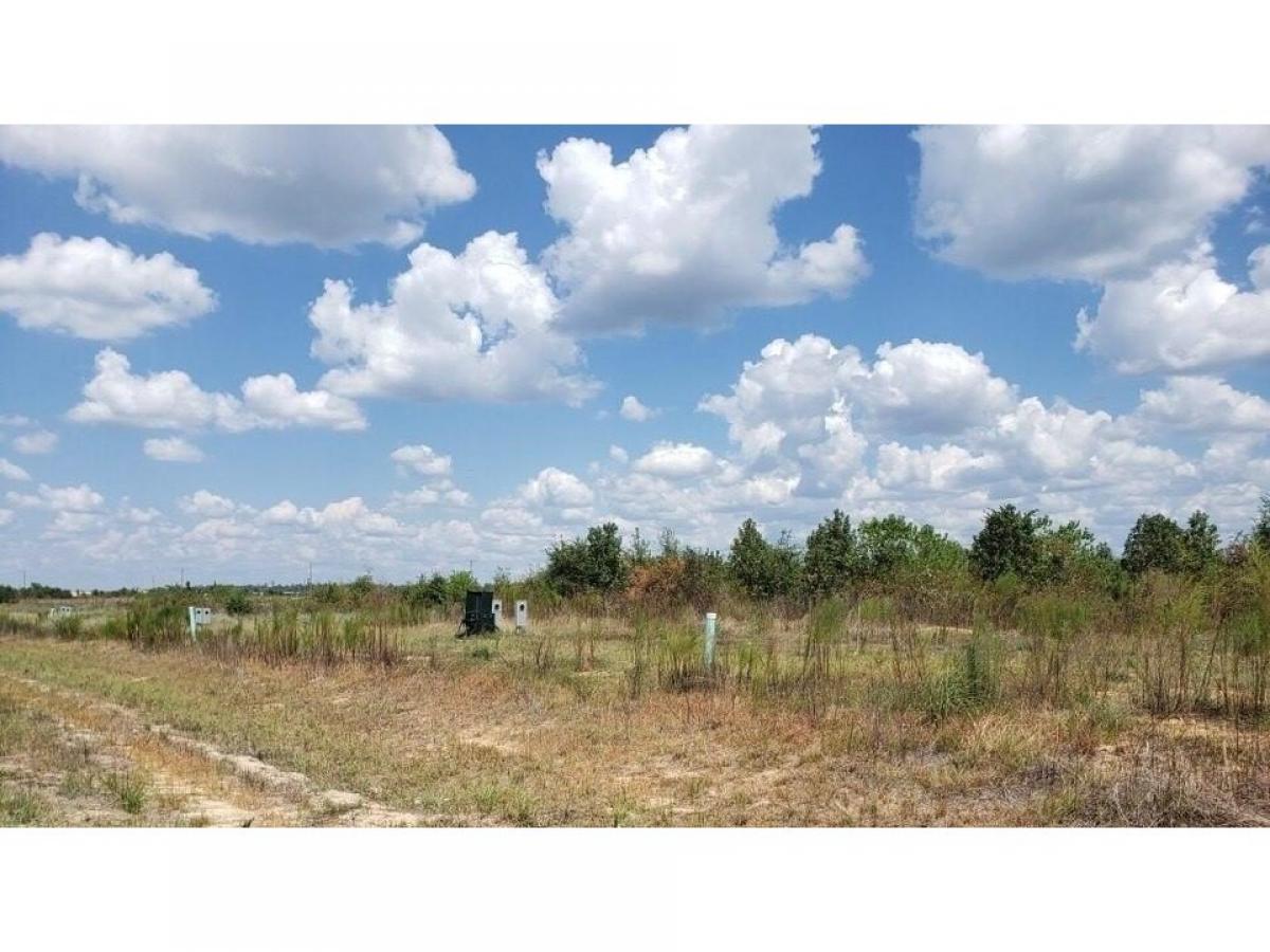 Picture of Residential Land For Sale in Cleveland, Texas, United States