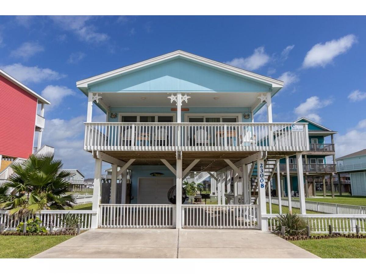 Picture of Home For Sale in Galveston, Texas, United States