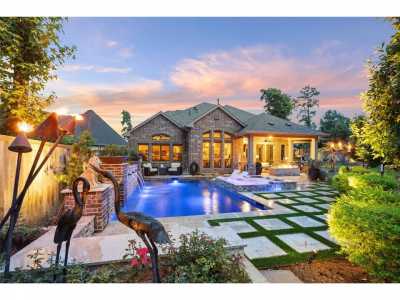 Home For Sale in The Woodlands, Texas