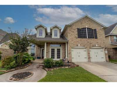 Home For Sale in League City, Texas