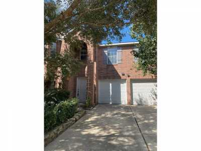 Home For Rent in Tomball, Texas