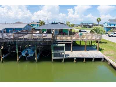 Home For Sale in Freeport, Texas