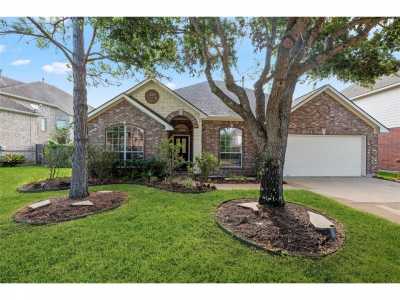 Home For Sale in Rosenberg, Texas