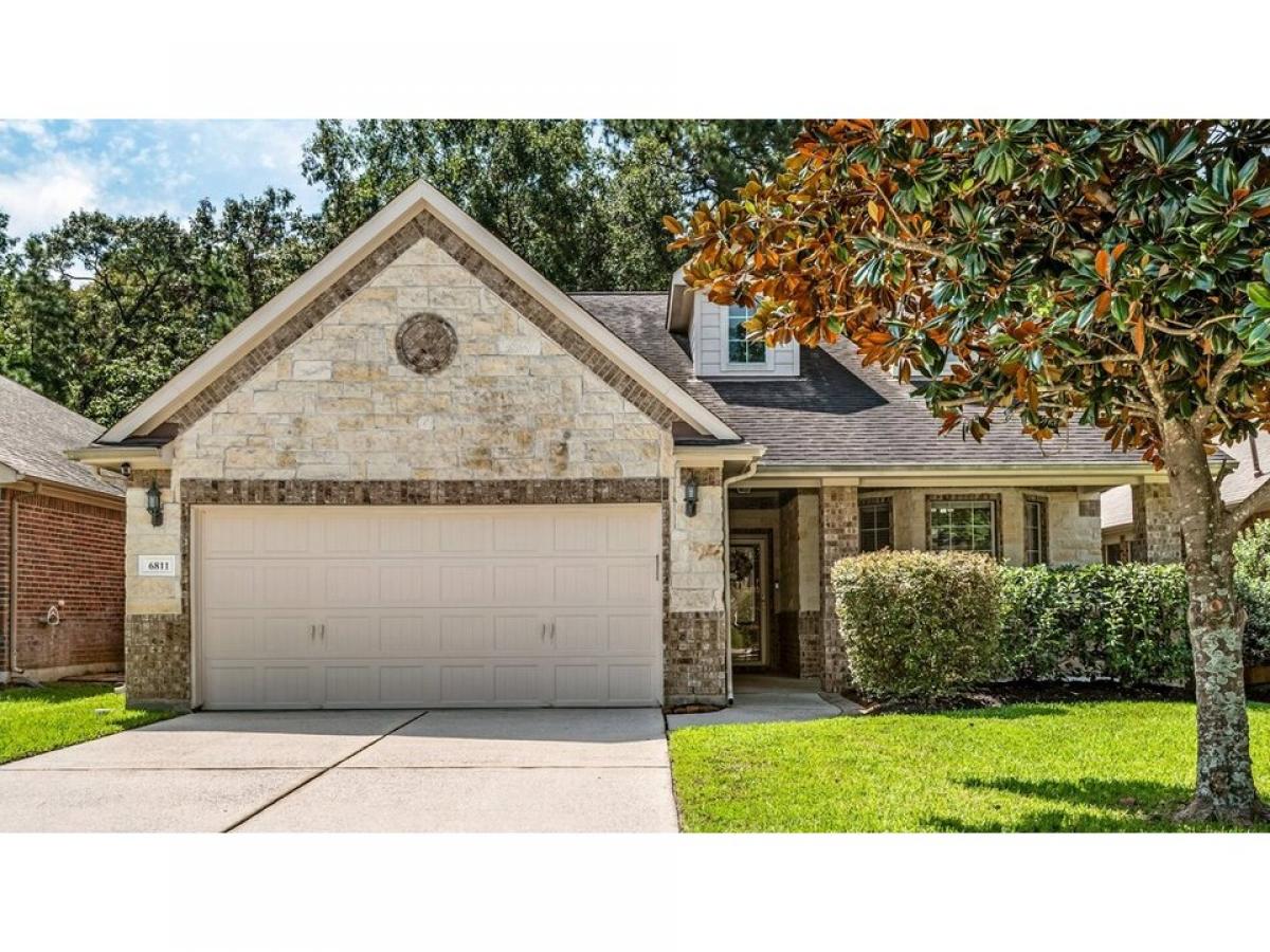 Picture of Home For Sale in Magnolia, Texas, United States