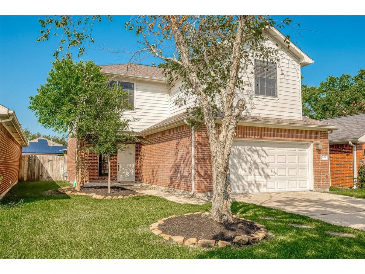 Picture of Home For Sale in Tomball, Texas, United States