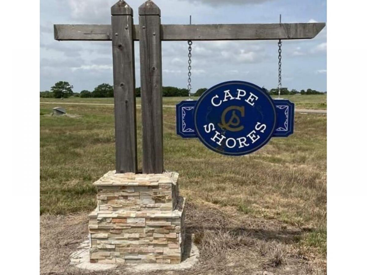 Picture of Residential Land For Sale in Palacios, Texas, United States