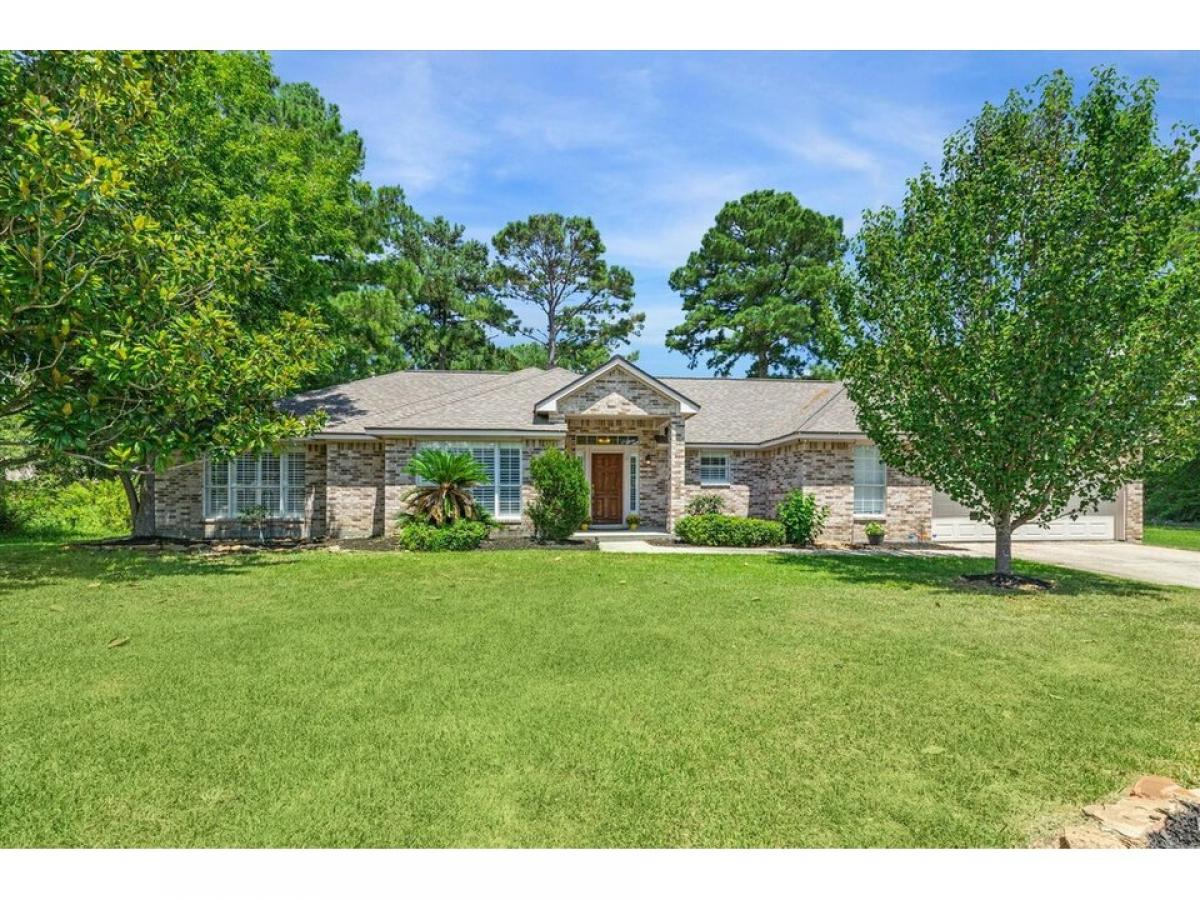 Picture of Home For Sale in Willis, Texas, United States