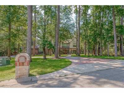 Home For Sale in Conroe, Texas