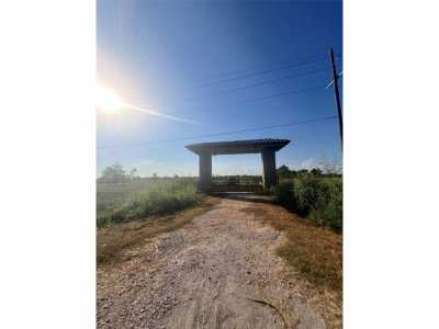 Residential Land For Sale in Dayton, Texas