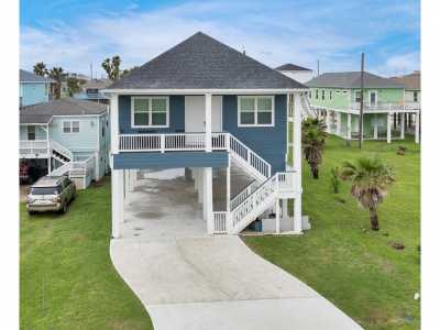 Home For Sale in Galveston, Texas