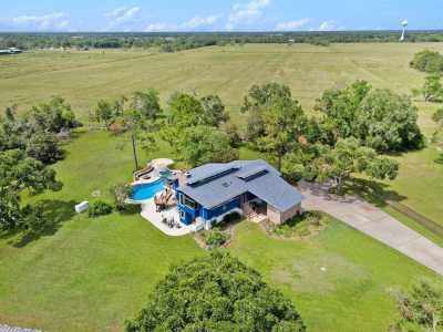 Home For Sale in Alvin, Texas