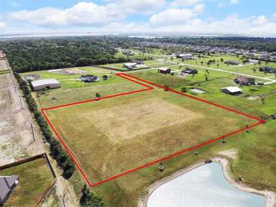 Residential Land For Sale in Baytown, Texas