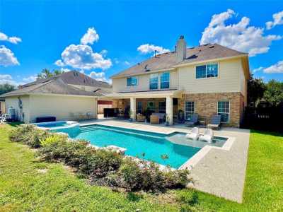 Home For Sale in Pearland, Texas