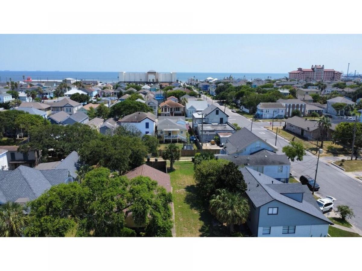 Picture of Residential Land For Sale in Galveston, Texas, United States