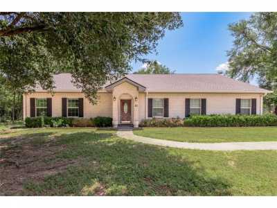 Home For Sale in Trinity, Texas