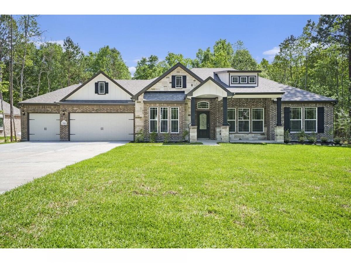 Picture of Home For Sale in Conroe, Texas, United States