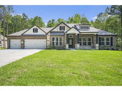 Home For Sale in Conroe, Texas