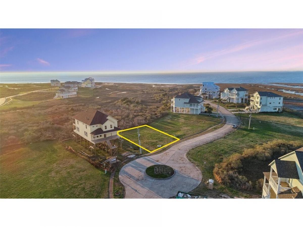 Picture of Residential Land For Sale in Galveston, Texas, United States