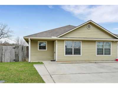 Home For Rent in Willis, Texas