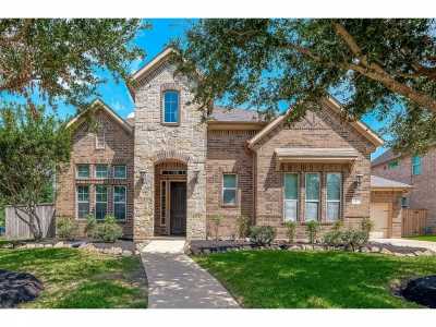 Home For Sale in Friendswood, Texas