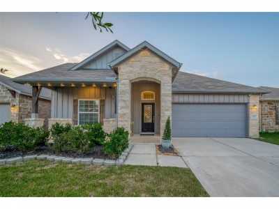 Home For Sale in Tomball, Texas