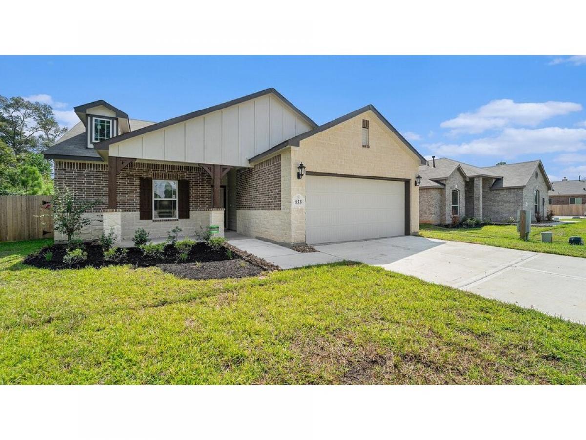 Picture of Home For Sale in Conroe, Texas, United States