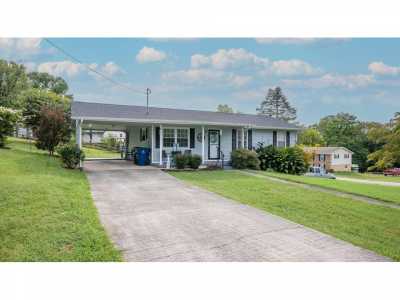 Home For Sale in Jefferson City, Tennessee