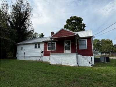 Home For Sale in Knoxville, Tennessee