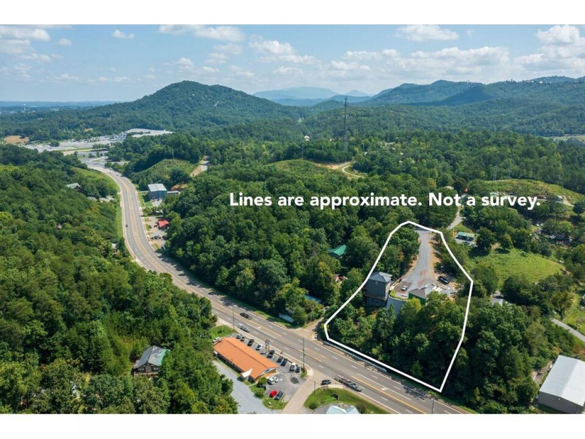 Picture of Residential Land For Sale in Pigeon Forge, Tennessee, United States