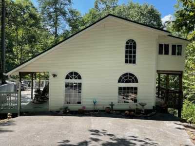 Home For Sale in Sevierville, Tennessee