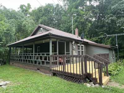 Home For Sale in Del Rio, Tennessee