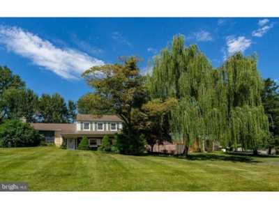 Home For Sale in Newtown Square, Pennsylvania