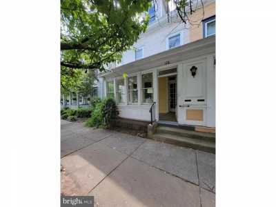 Home For Rent in Newtown, Pennsylvania