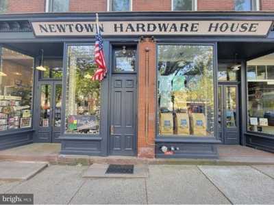 Home For Rent in Newtown, Pennsylvania