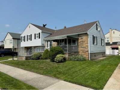 Home For Sale in Margate, New Jersey