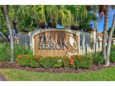 Home For Sale in Fort Myers, Florida