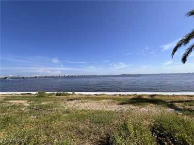 Home For Sale in Sanibel, Florida