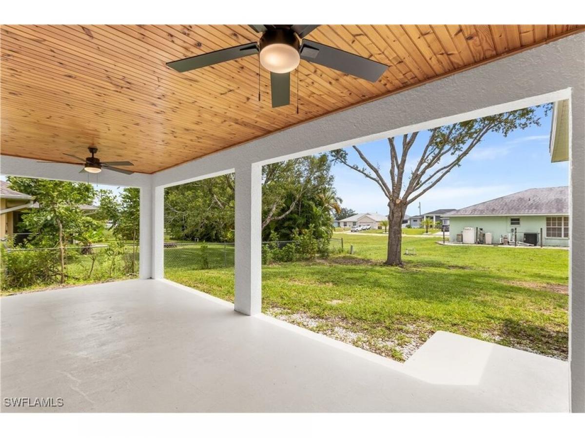 Picture of Home For Sale in Cape Coral, Florida, United States