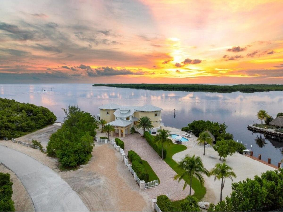 Picture of Home For Sale in Key Largo, Florida, United States