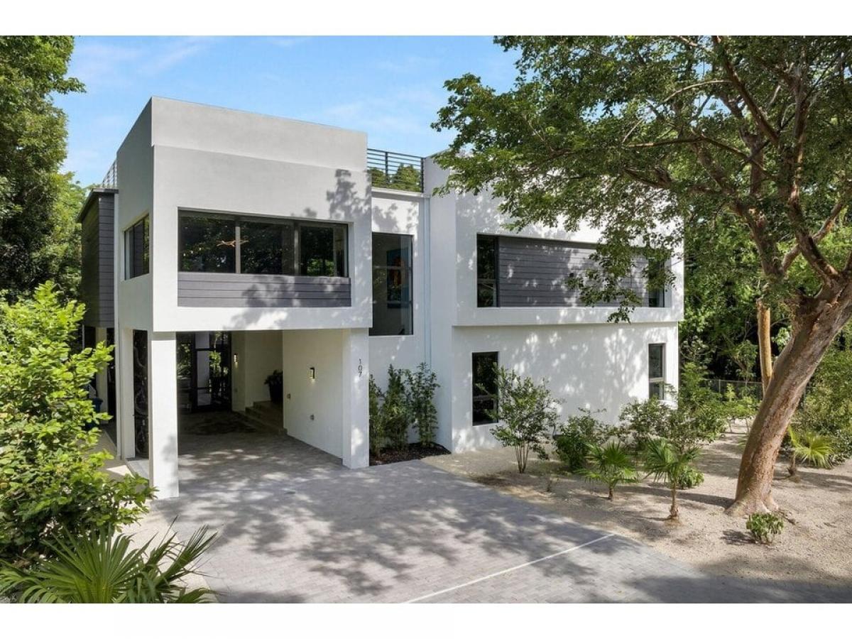 Picture of Home For Sale in Key Largo, Florida, United States